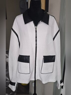 Kate & Mallory White Quilted Jacket with Black Faux Leather Trim